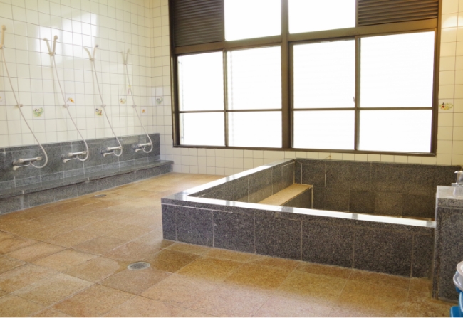 本館大浴槽場