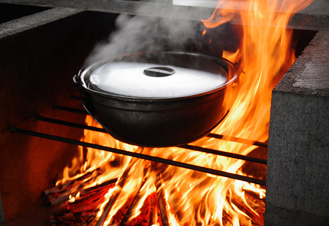 野外炊さん棟06 調理の様子